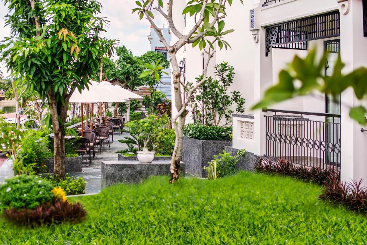 Laluna Hoi An Riverside Hotel & Spa Екстериор снимка